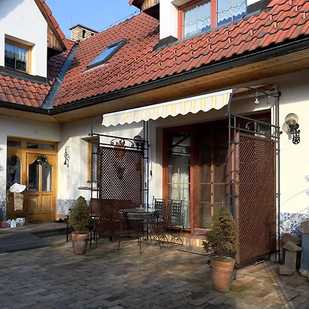 Bydleni U Babicky Bratronice